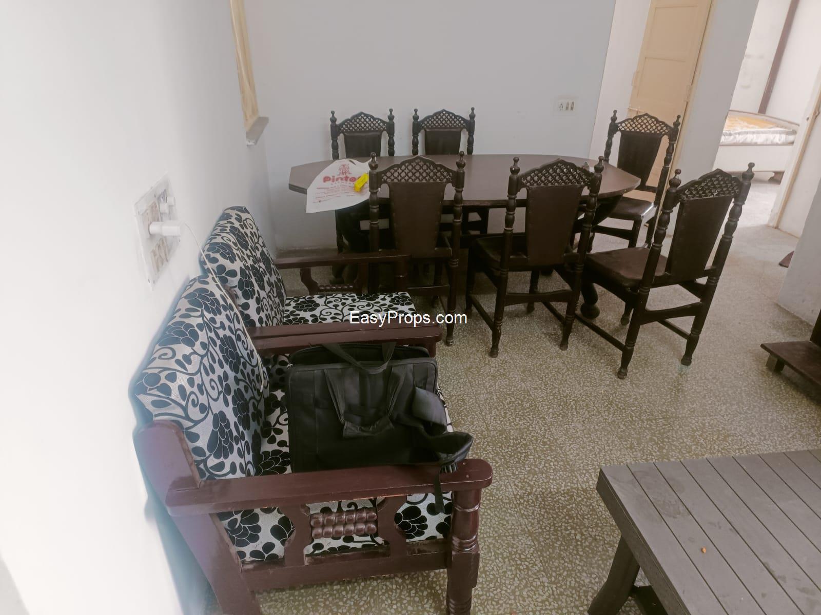 2 bhk flat on rent in sahibhaug 